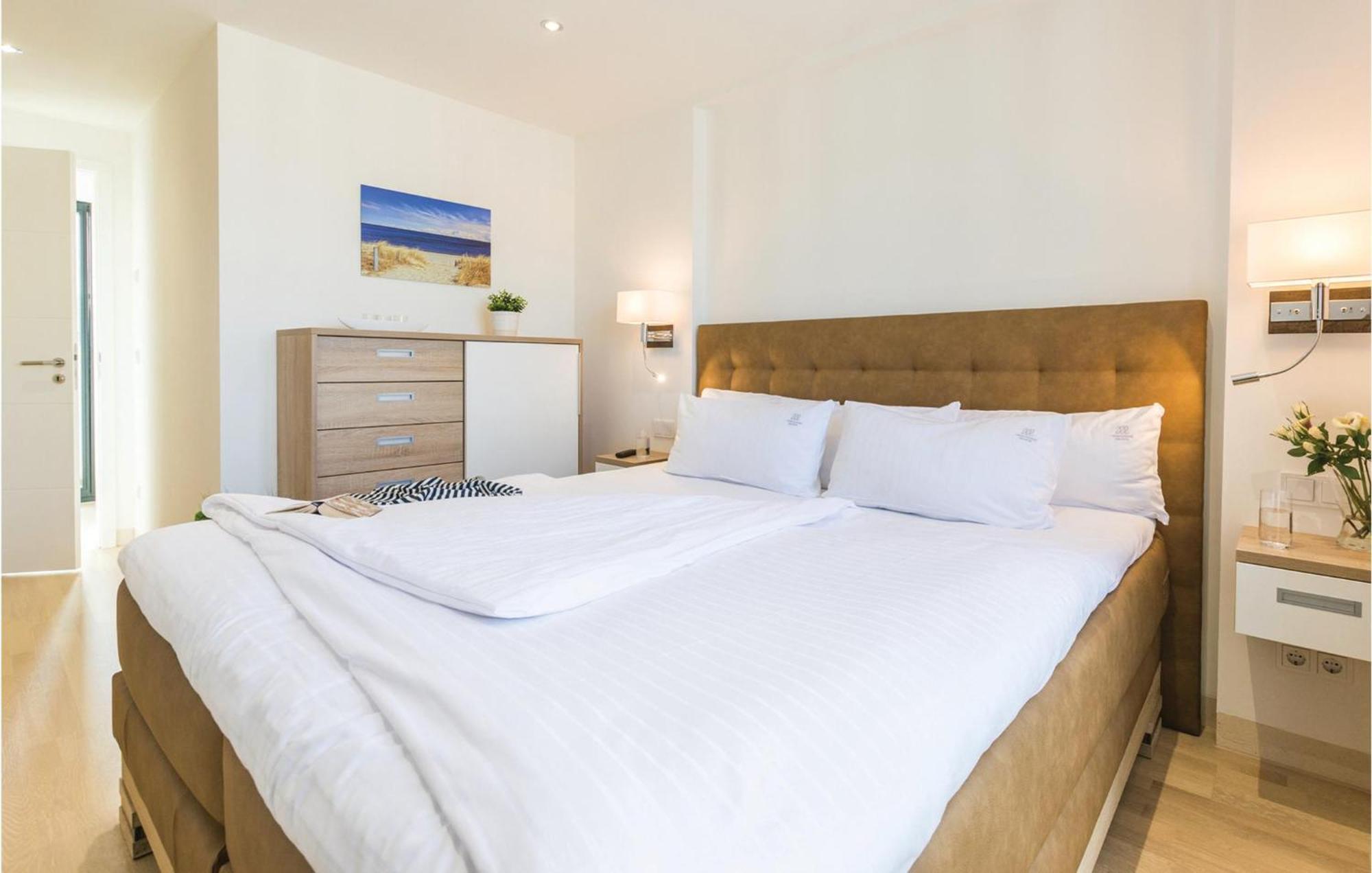 Penthouse Garden Apartment Binz Bagian luar foto