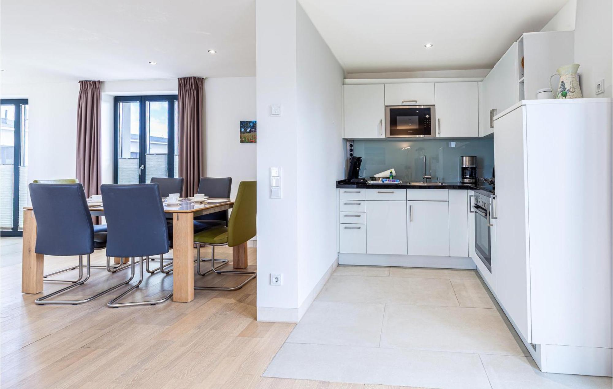Penthouse Garden Apartment Binz Bagian luar foto