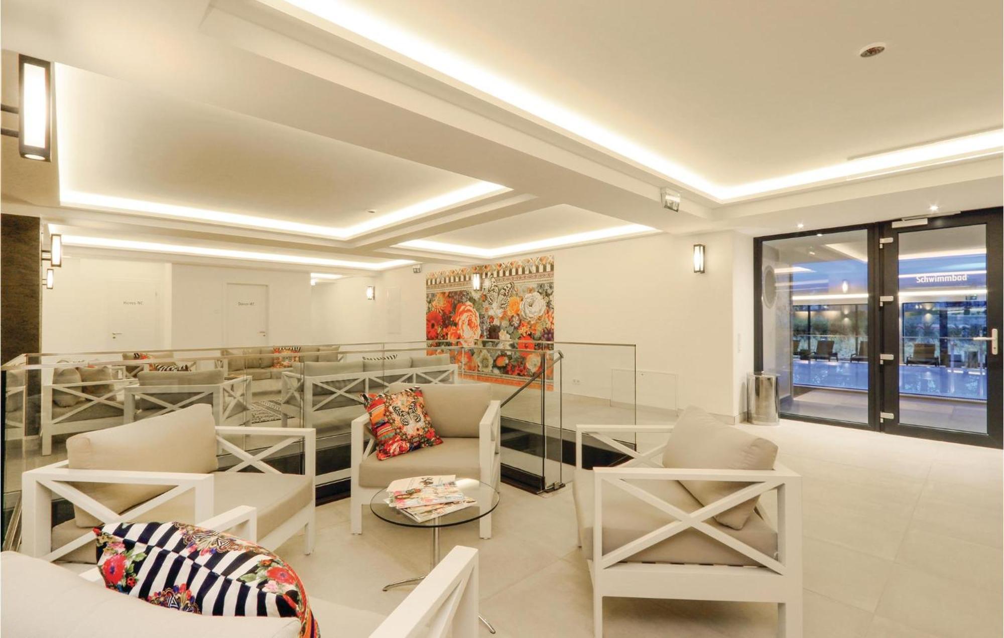 Penthouse Garden Apartment Binz Bagian luar foto